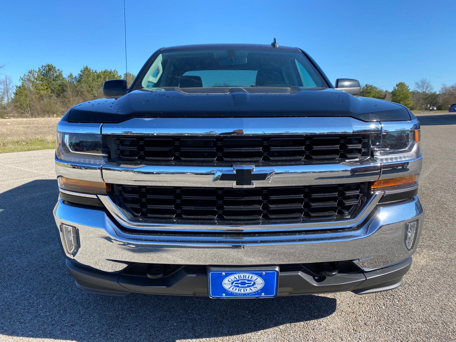 Pre-Owned 2017 Chevrolet Silverado 1500 4WD Crew Cab 143.5 LT w/1LT ...